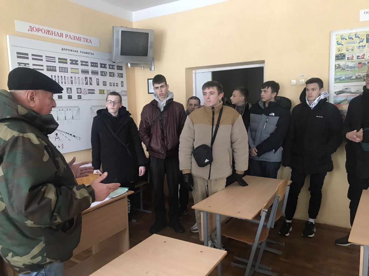 IMG-16d191db146084b115fb784e96267604-V