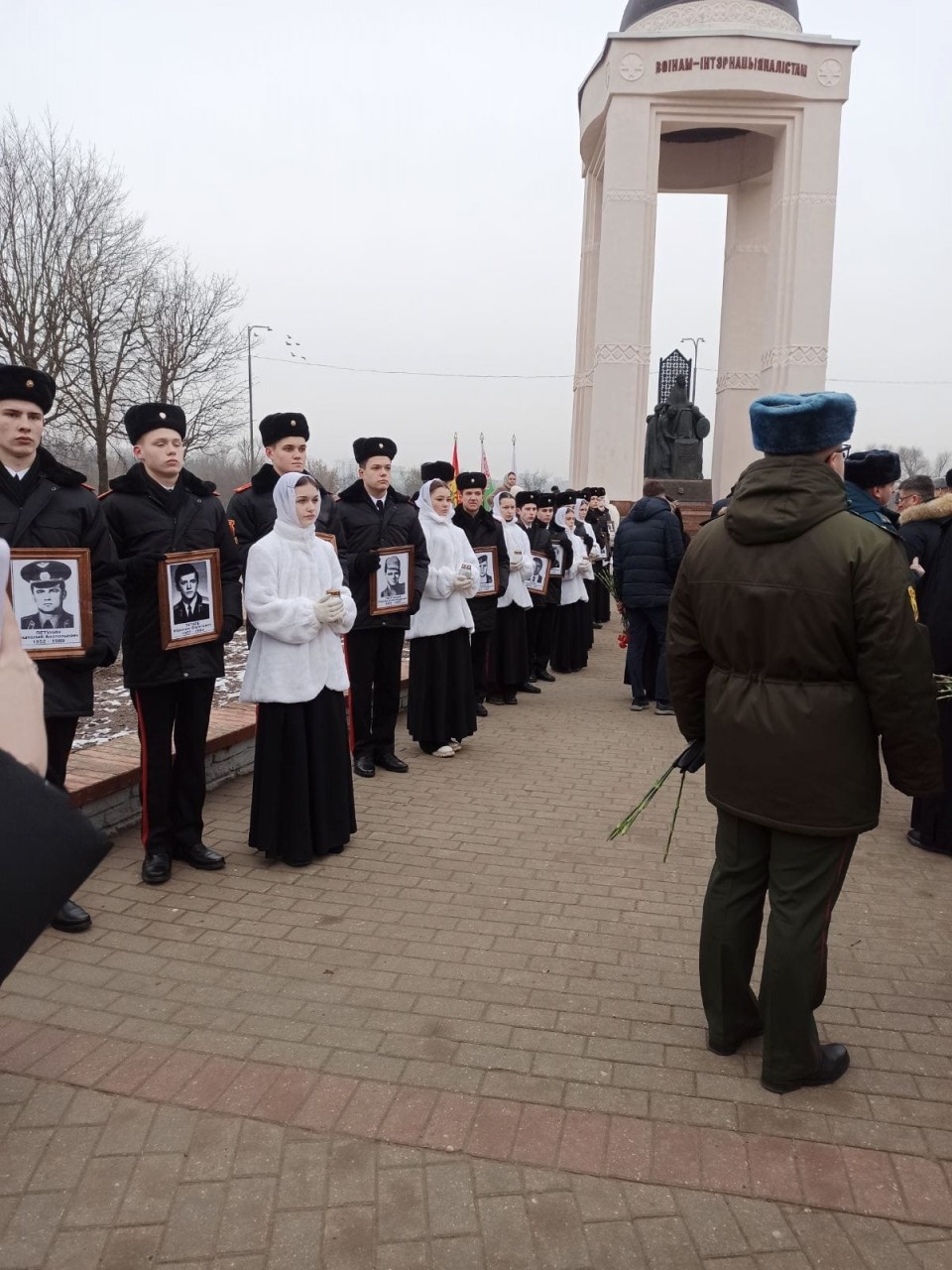 a5669484-48ad-42b5-9e96-b571f514dee4